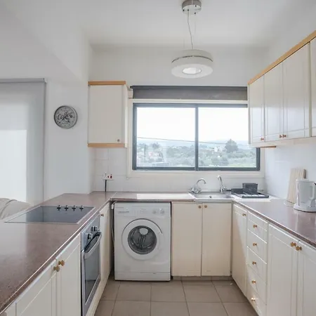 Apartment Spacious 2-bed Latchi, Chrysohou Polis